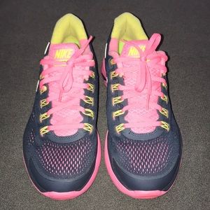 Nike Lunar Glide Sneakers